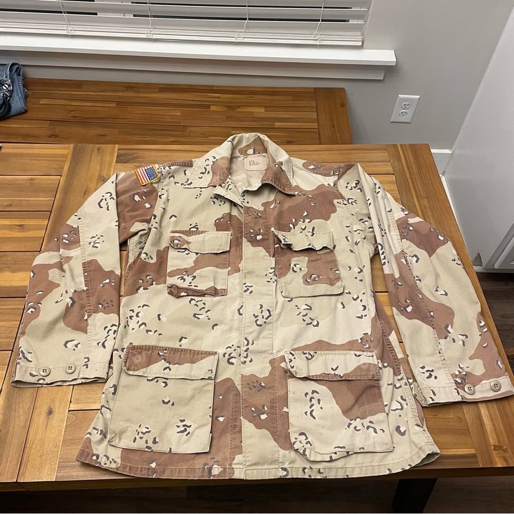 Vintage US Army Desert Storm Chocolate Chip Camo Combat Coat Jacket Medium Long